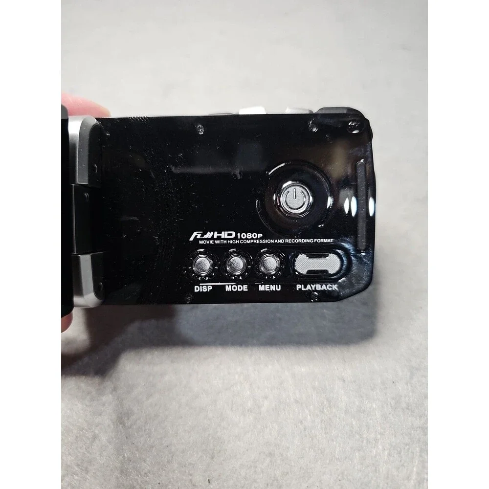 DXG-5B1V HD Sportster High Definition Waterproof Camcorder Camera & Battery Only